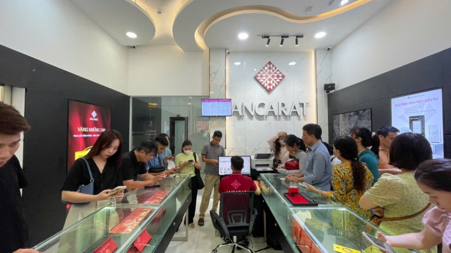Giá bạc hôm nay 23/10: Bạc trong nước giảm hơn 1,1 triệu đồng/kg